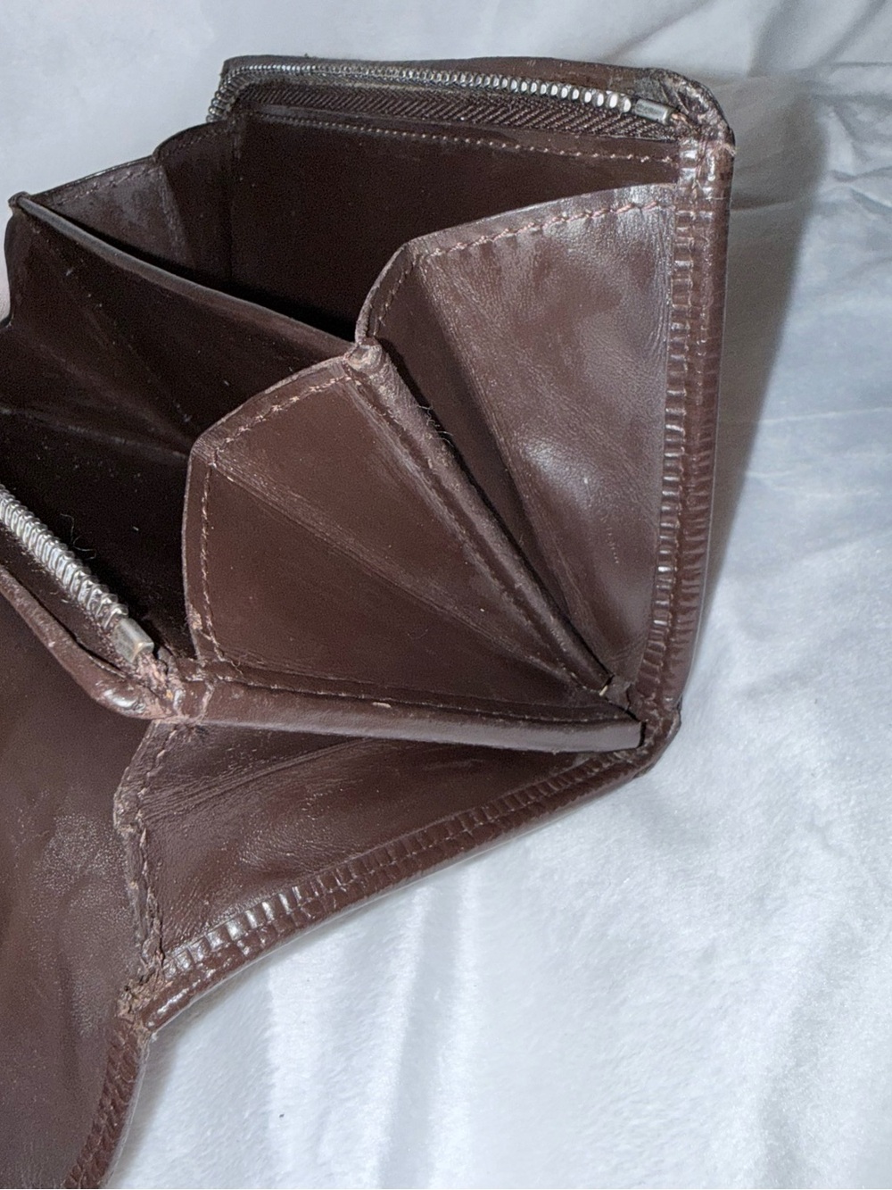 Louis Vuitton Vintage Trésor Bi-Fold epi leather Brown Wallet-W/COA - Picture 11 of 15